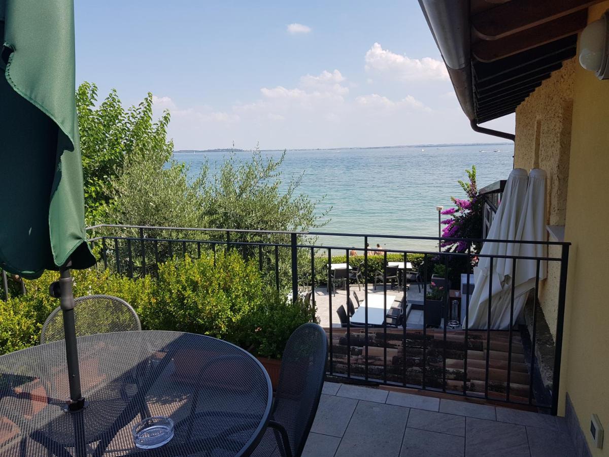 Graziosa Al Porto Villa Moniga del Garda ภายนอก รูปภาพ